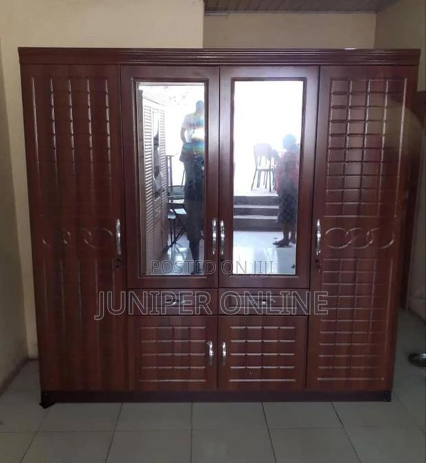 Wardrobe Hunreded Gruns