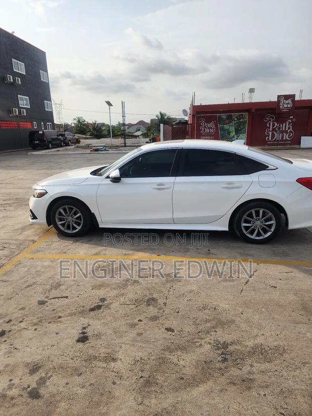 Honda Civic EX 2022 White photo 3