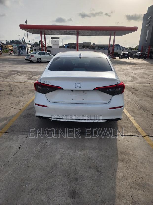 Honda Civic EX 2022 White photo 12