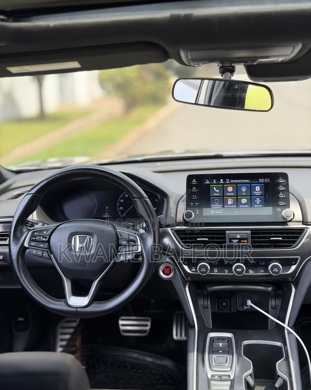 Honda Accord 2018 Silver