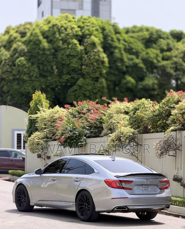 Honda Accord 2018 Silver
