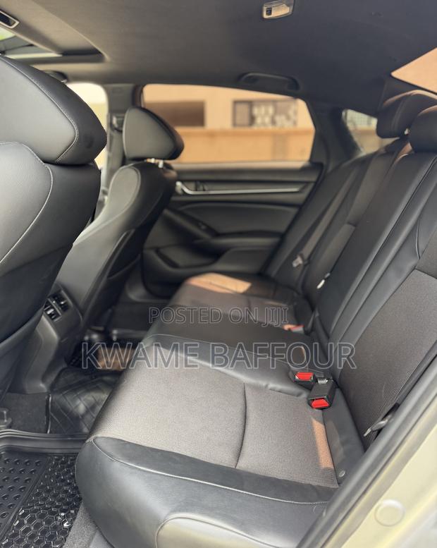 Honda Accord 2018 Silver