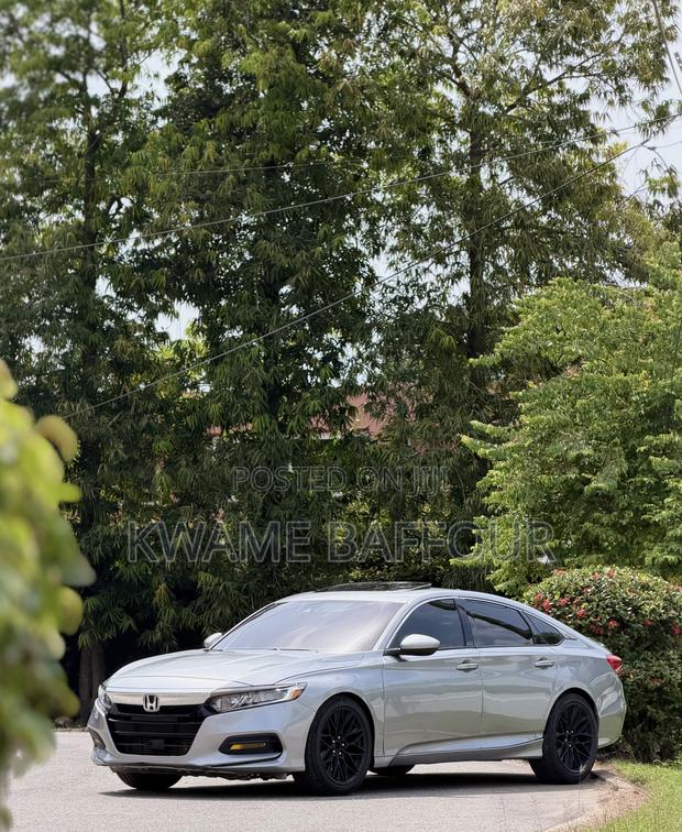 Honda Accord 2018 Silver