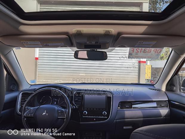 Mitsubishi Outlander SE S-AWC 2020 Red