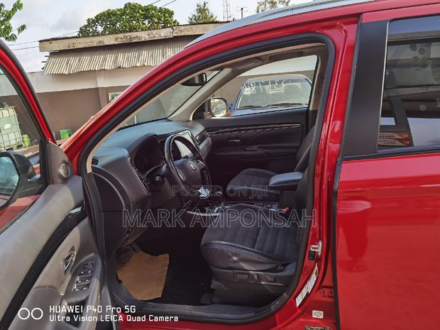 Mitsubishi Outlander SE S-AWC 2020 Red