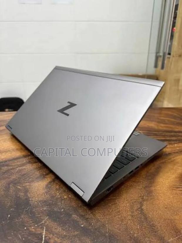 Laptop HP ZBook Fury 17 G7 32GB Intel Core I7 SSD 512GB