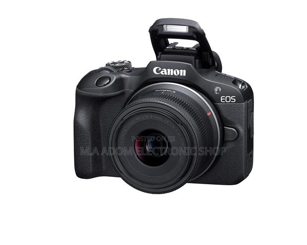 Canon Eos R100 With 18-55 Mm Lens · Photo 3