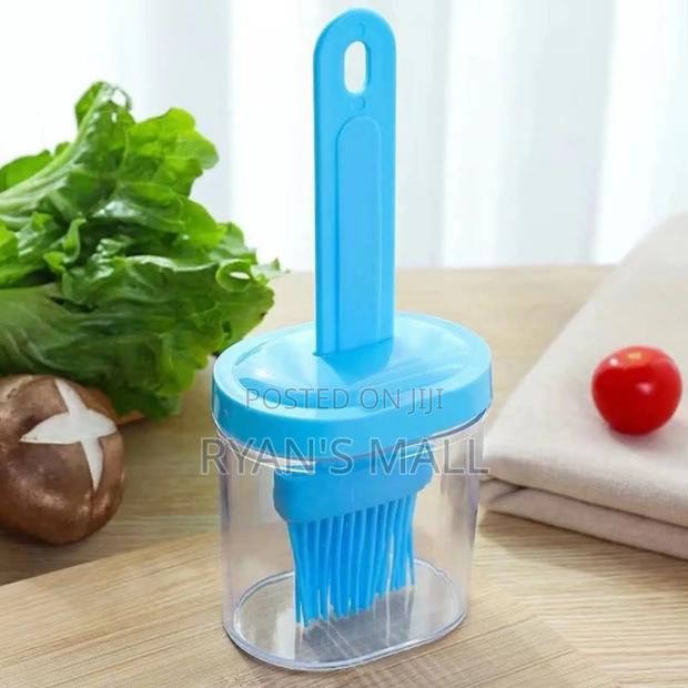 Silicon Oil Bottle · Photo 3