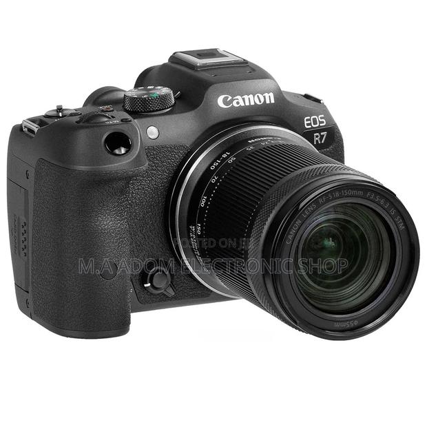 Canon Eos R7 Mirrorless Camera With 18-150mm Lens · Photo 2