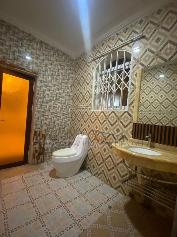 3bdrm House in East Legon for rent photo 16