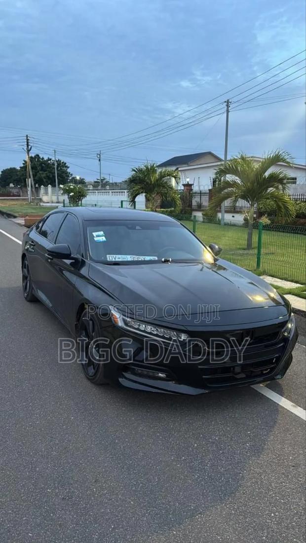 Honda Accord 2019 Black