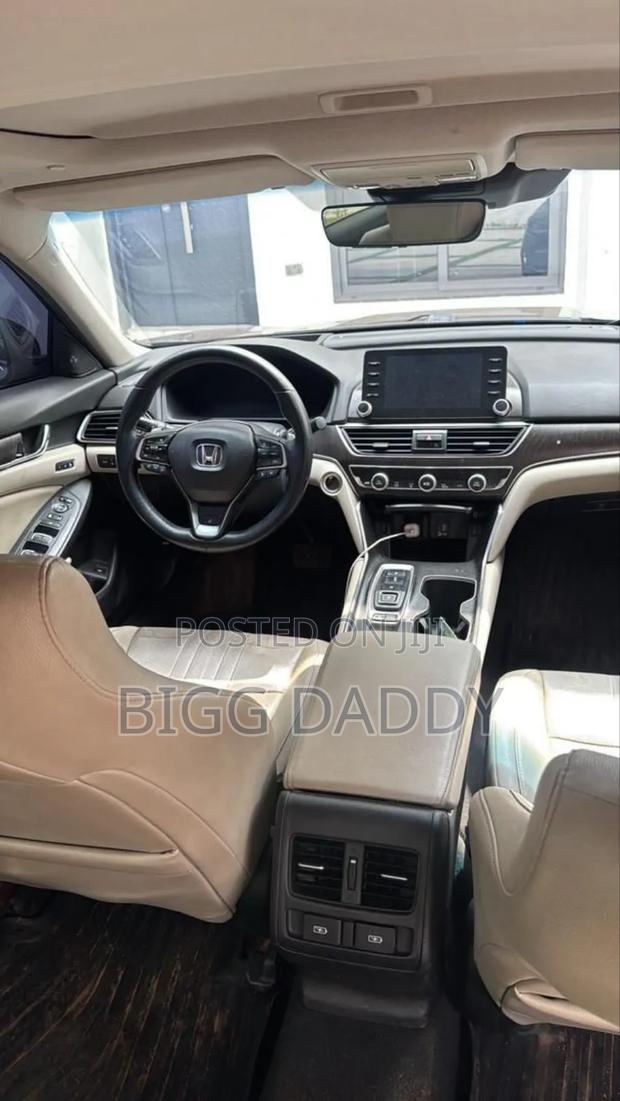 Honda Accord 2019 Black