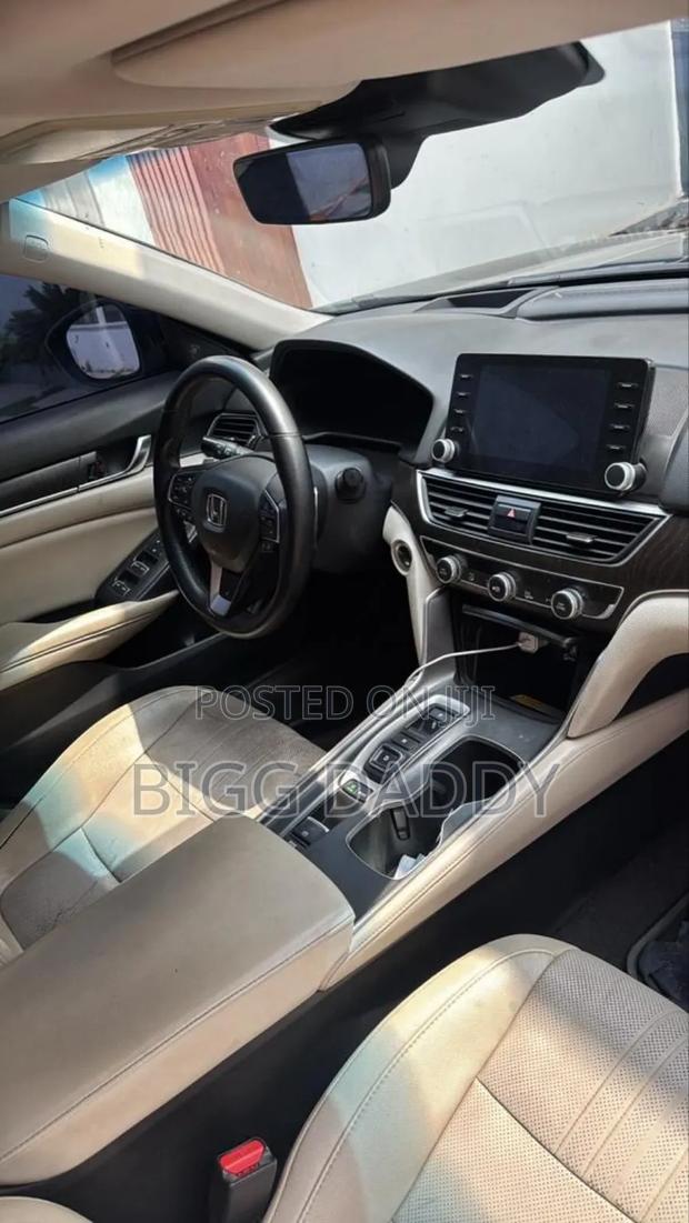 Honda Accord 2019 Black