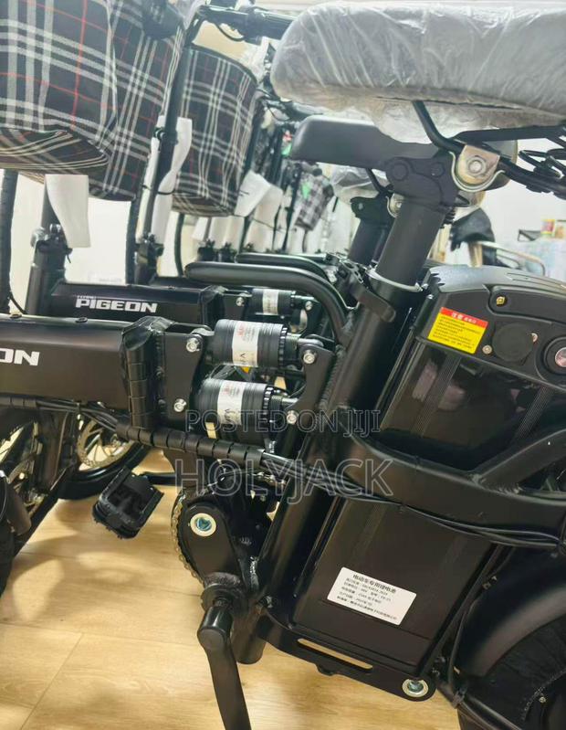 New Motorcycle 2024 Black photo 2