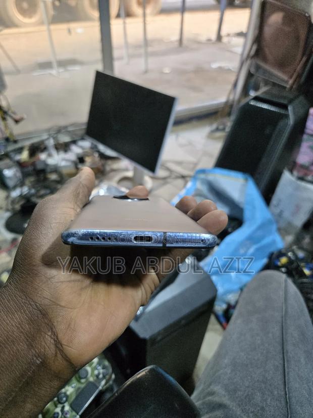 OnePlus 7T 128 GB Blue photo 5