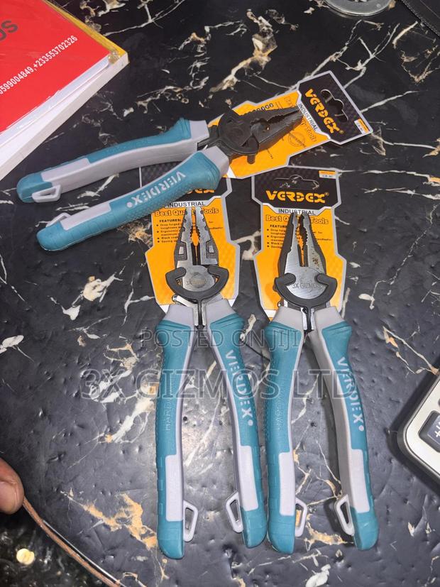 8 Inch Pliers · Photo 4
