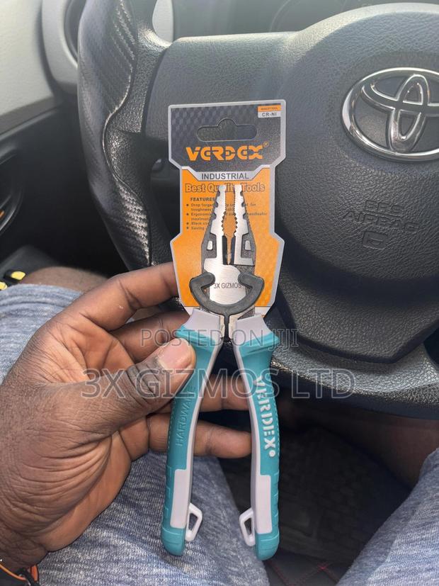 8 Inch Pliers · Photo 3