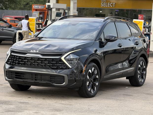 Kia Sportage X-Pro 2024 Black