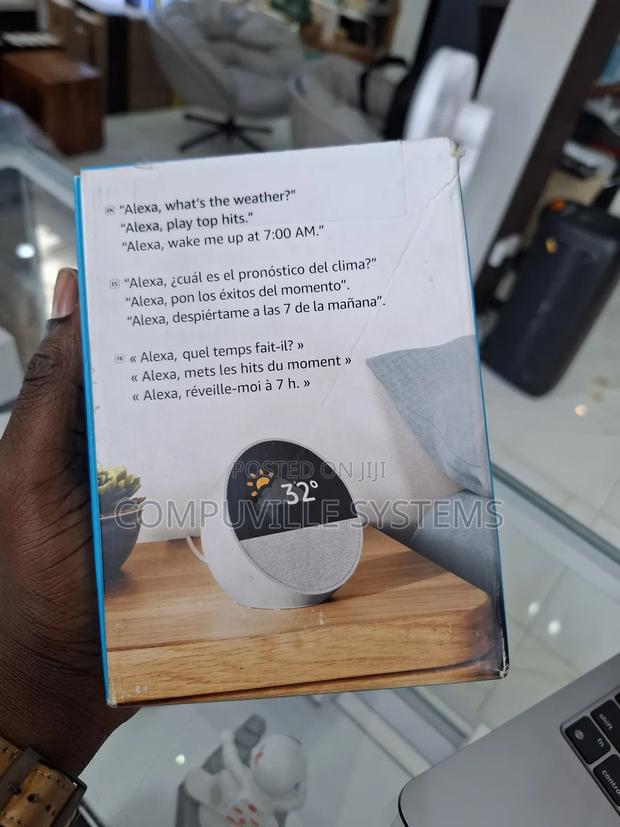 Echo Spot · Photo 3