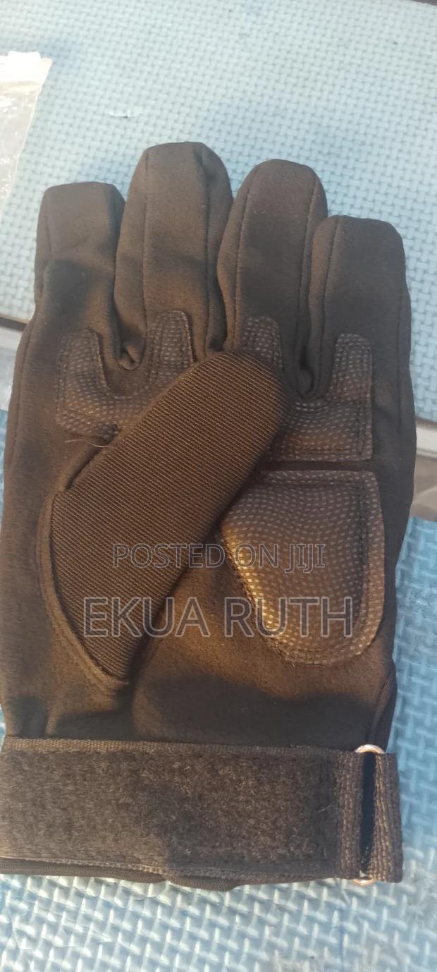 Exercise Gym Gloves · Photo 1