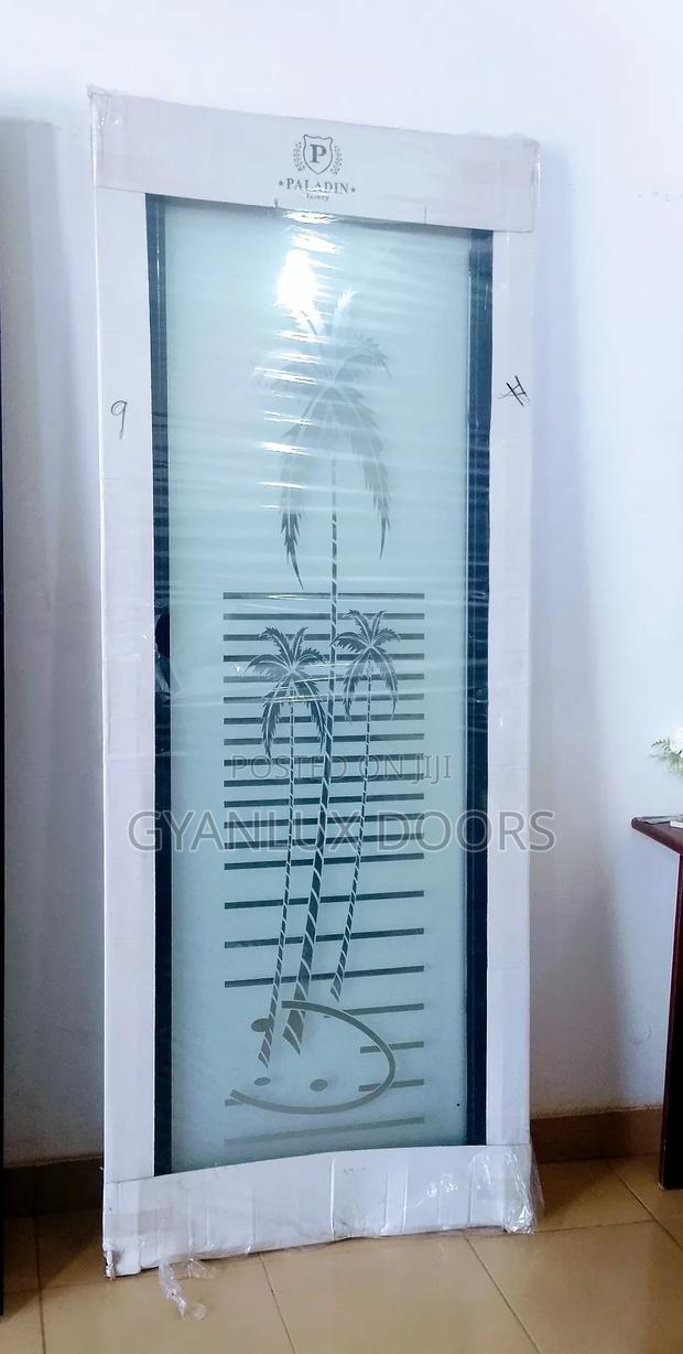 Tempered Gyanlux Quality Bathroom Glass Doors