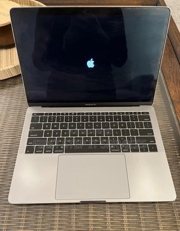 Laptop Apple MacBook Pro 8GB Intel Core I5 SSD 256GB photo 2