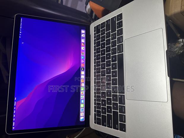 Laptop Apple MacBook Pro 8GB Intel Core I5 SSD 256GB photo 3