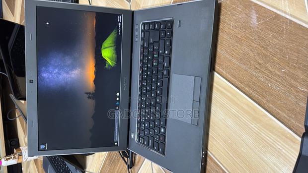 Laptop Dell Vostro 3560 8GB Intel Core I3 HDD 320GB photo 3