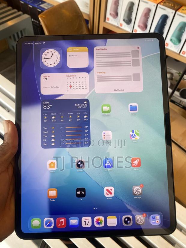 Apple iPad Pro 13 (2024) 256 GB Black photo 3