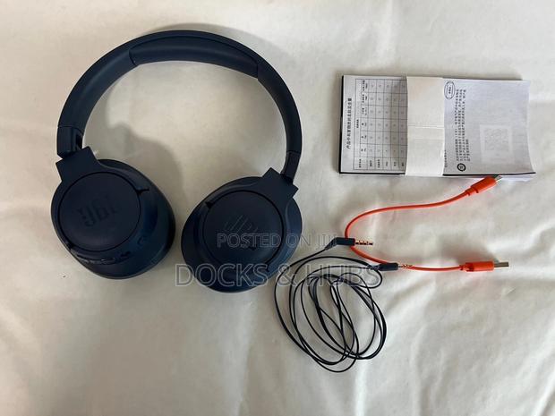 JBL Tune 720bt Wireless Over Ear Headphones photo 2