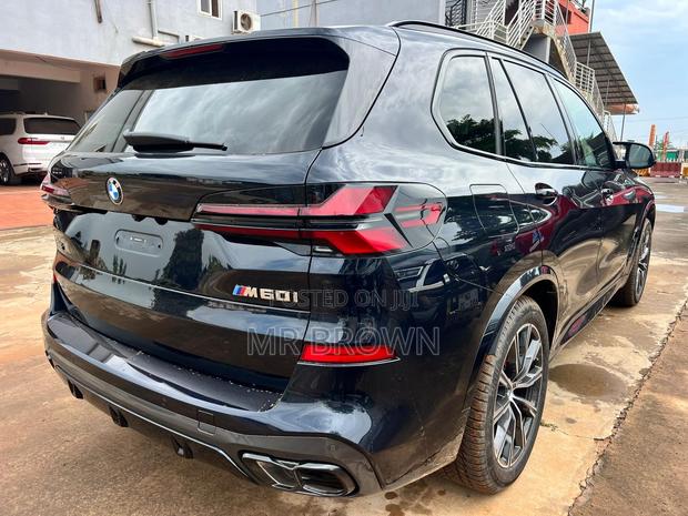 New BMW X5 M60i Sports Activity Vehicle 2025 Black
