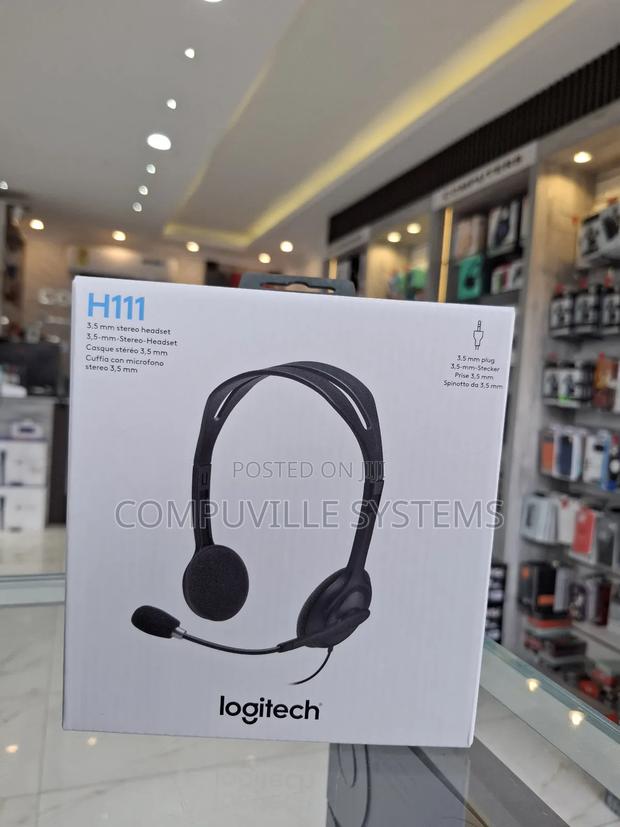 Logitech H111 Stereo Headset · Photo 4