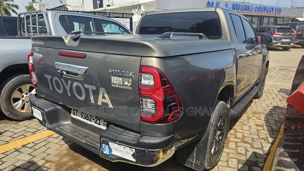 Toyota Hilux Revo Smart Cab Deisel 2.8 AWD 2021 Green