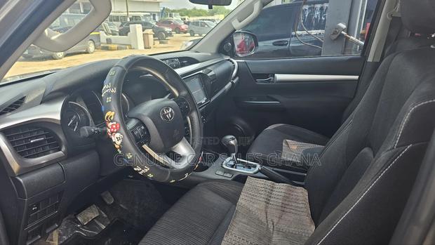 Toyota Hilux Revo Smart Cab Deisel 2.8 AWD 2021 Green