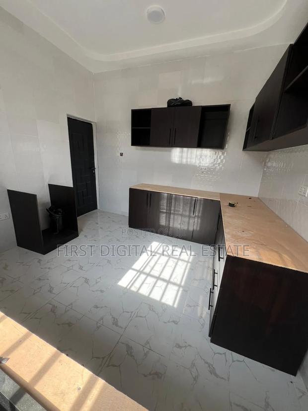 3bdrm House in First Digital Real, Awutu Senya East Municipal for sale · Photo 3