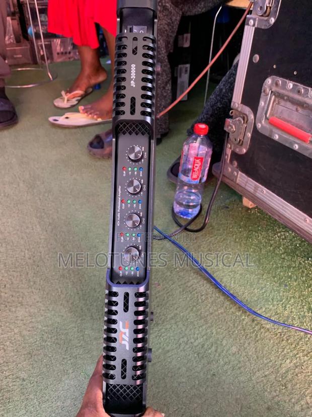 Jac Jp-30000 Audio Power Amplifier (4channel) · Photo 3