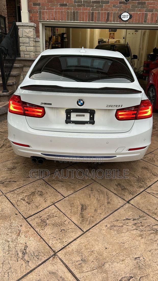 BMW 3 Series 2016 White