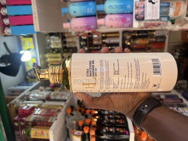Dynamix Fair Lady Whitening and Exfoilating Shower Gel 1000ml · Photo 3