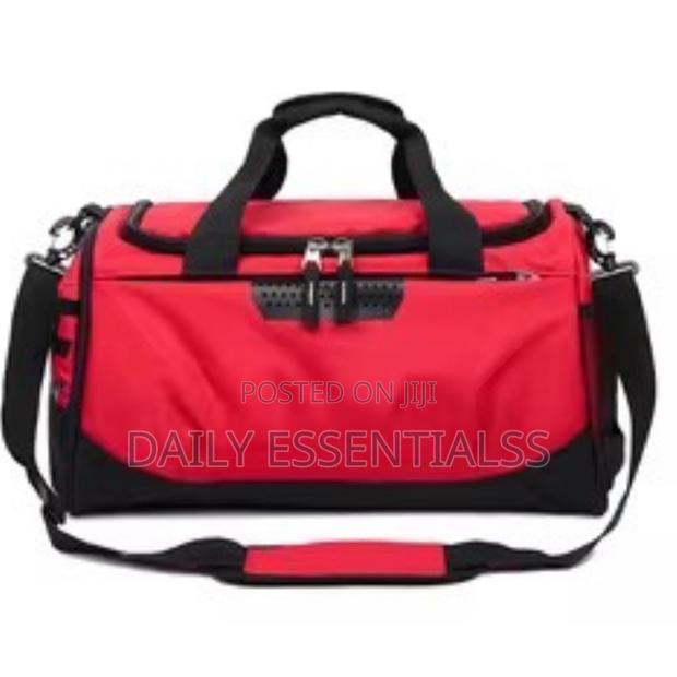 Unisex Fitness Gym Bag – Lightweight Spacious photo 2