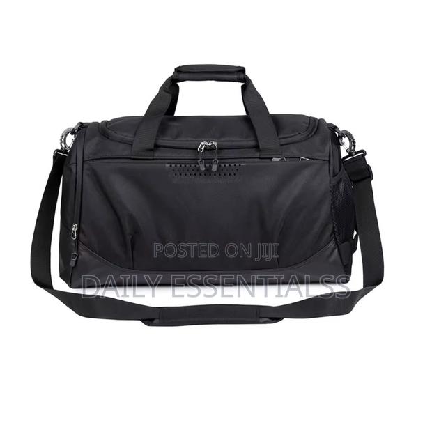 Stylish Training Bag – Large Capacity photo 2