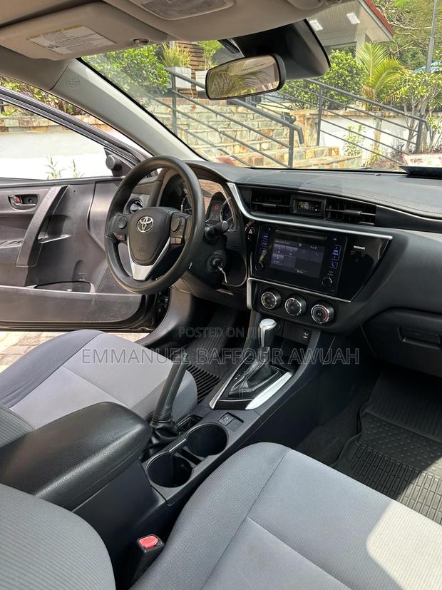 Toyota Corolla LE 4dr Sedan (1.8L 4cyl CVT) 2017 Black