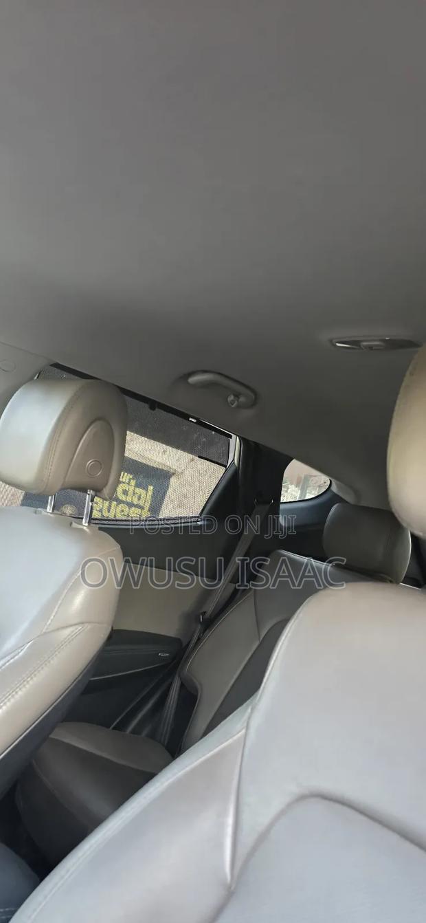 Hyundai Santa Fe Limited FWD 2017 Gray