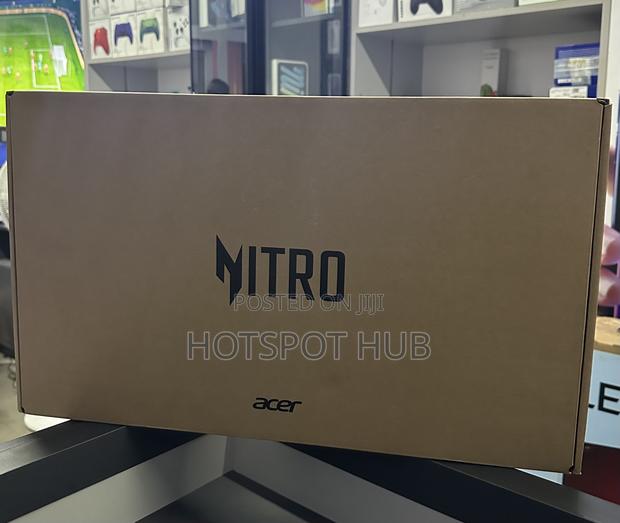 New Laptop Acer 16GB Intel Core 7 SSD 1T · Photo 4