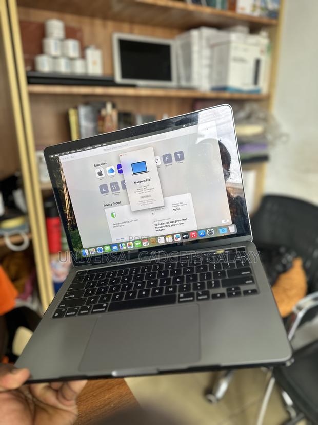 Laptop Apple MacBook Pro 2020 8GB Apple M1 SSD 256GB