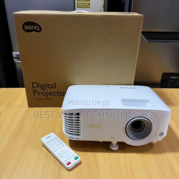 Benq Projector photo 3