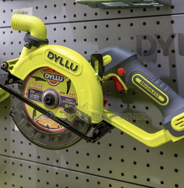 Dyllu Cordless Brushless Circular Saw