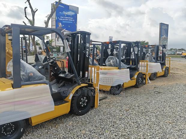 Teu Forklift 3 Ton Diseal (Isuzu Japanese Engine) New photo 5