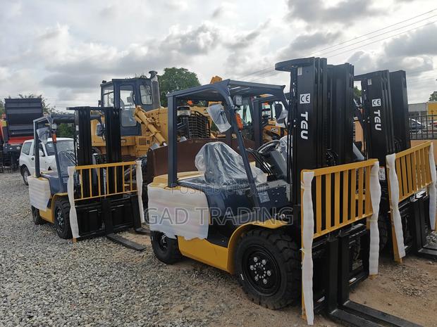 Teu Forklift 3 Ton Diseal (Isuzu Japanese Engine) New photo 7