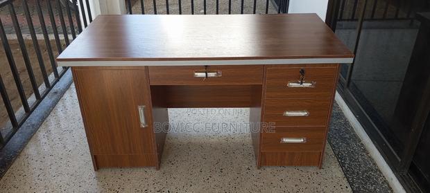 Office Desk · Photo 2