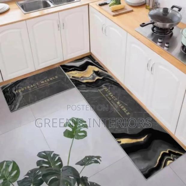 None Slip Kitchen Mat Available · Photo 2